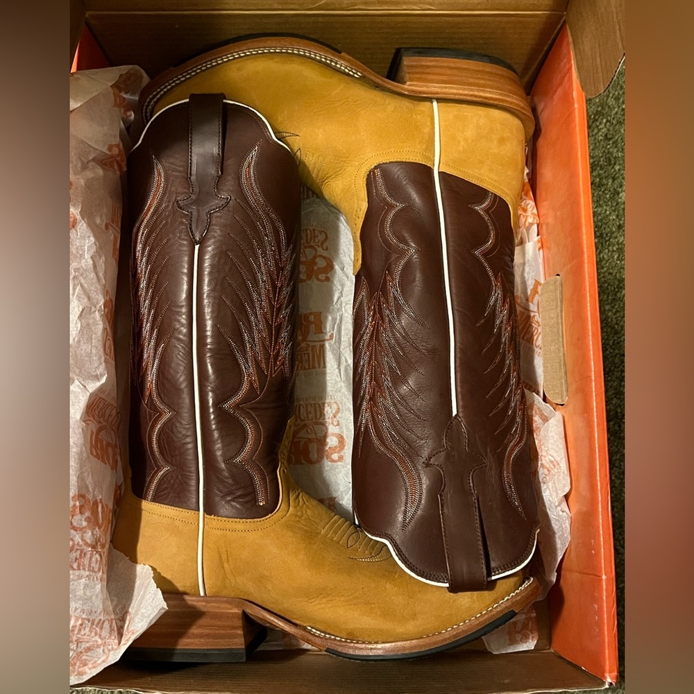 Rios of Mercedes Tan Crazyhorse Boots